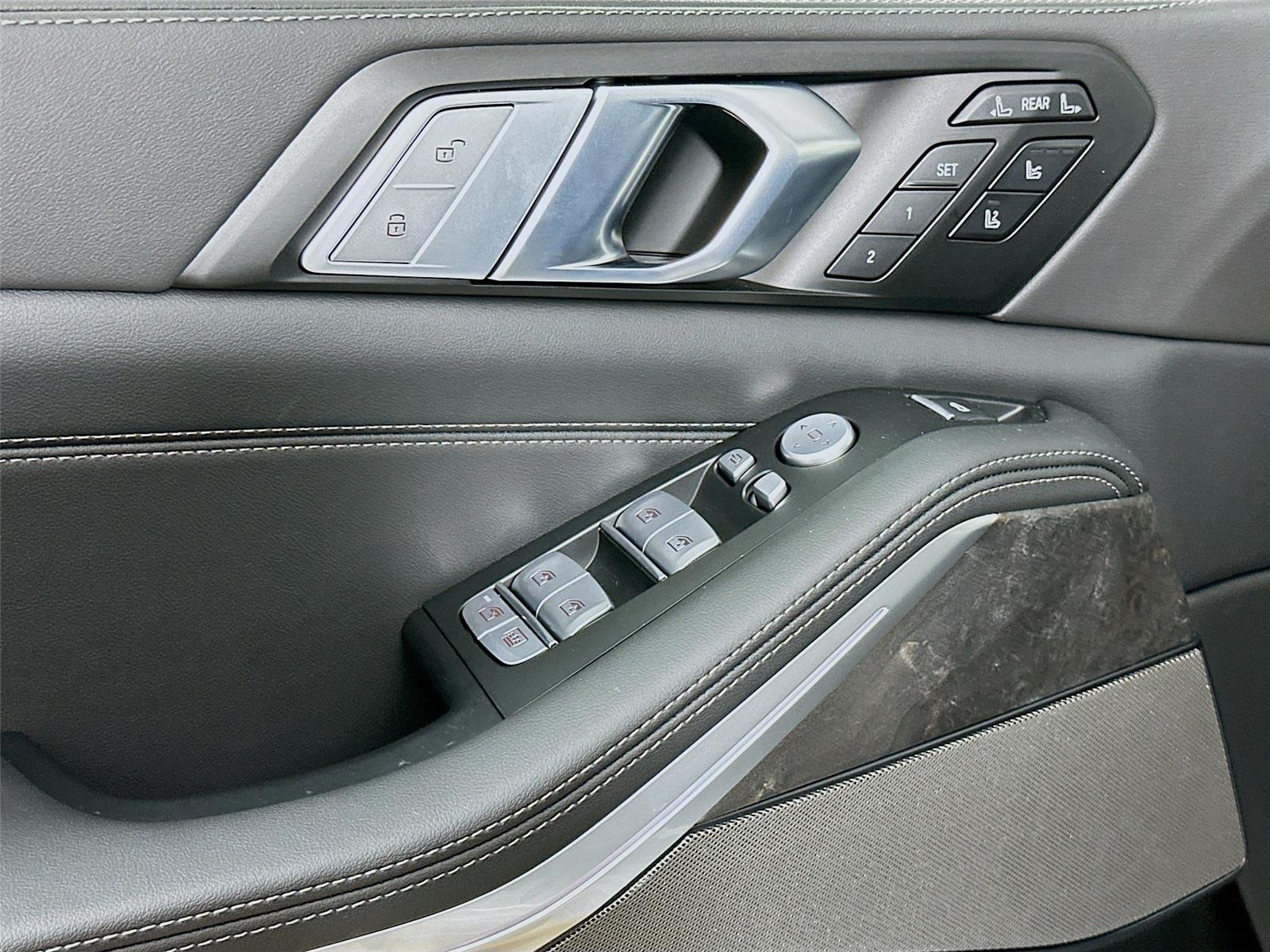 2026 Bmw X7 xDrive40i photo 18