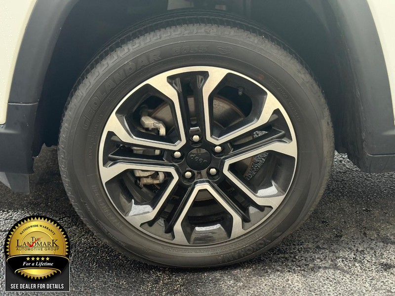 2022 Jeep Compass Limited photo 3