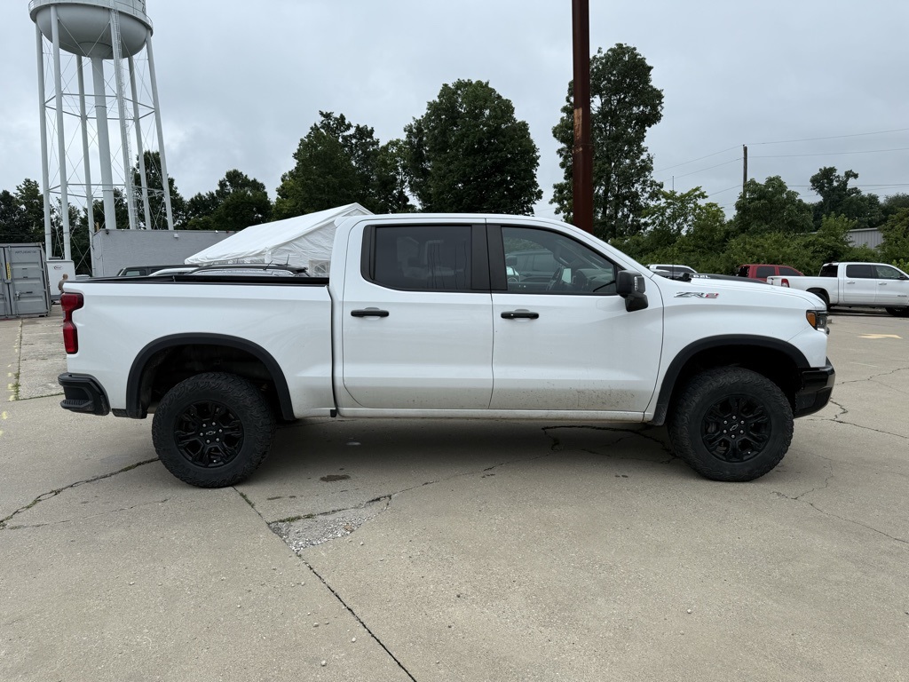 2023 Chevrolet Silverado 1500 ZR2 photo 3