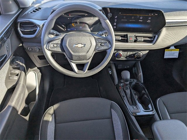 2025 Chevrolet Trailblazer LS photo 22