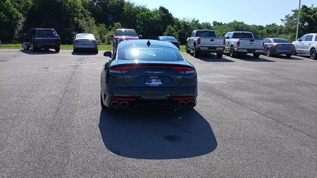2023 Kia Stinger GT-Line photo 7