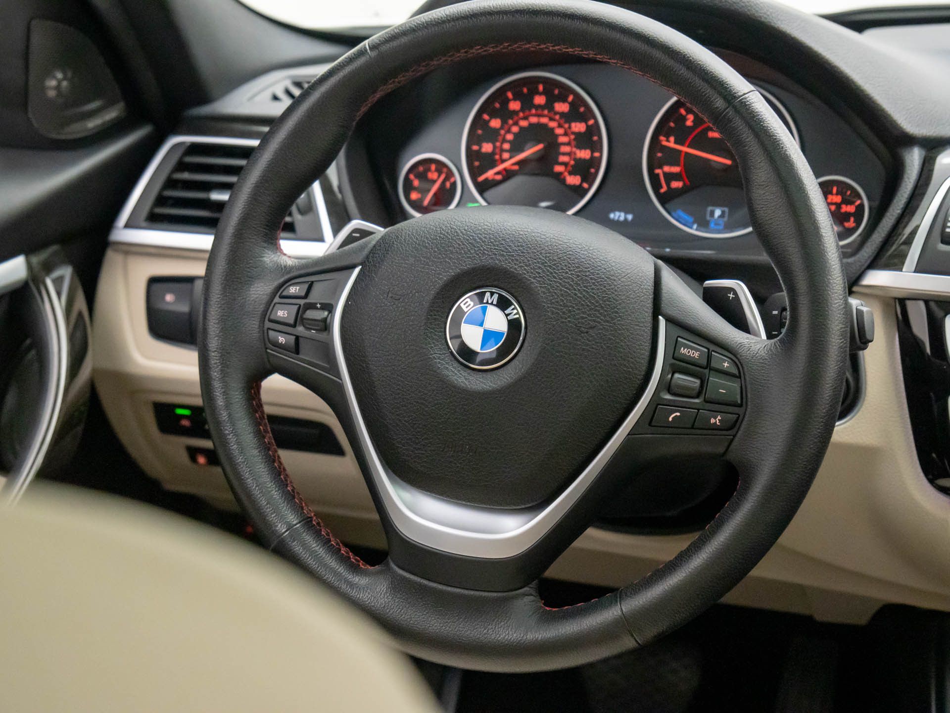2017 Bmw 330e 3-Series photo 9