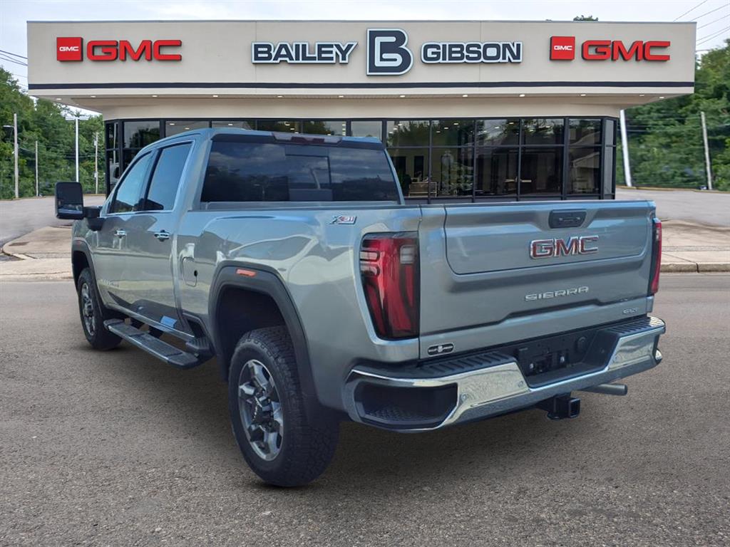 2025 Gmc Sierra 2500 HD SLT photo 4