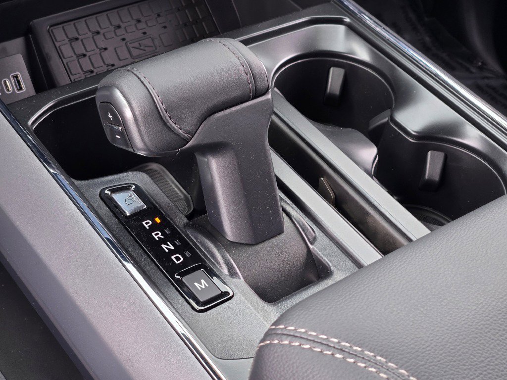 2025 Ford F-150 XLT photo 29