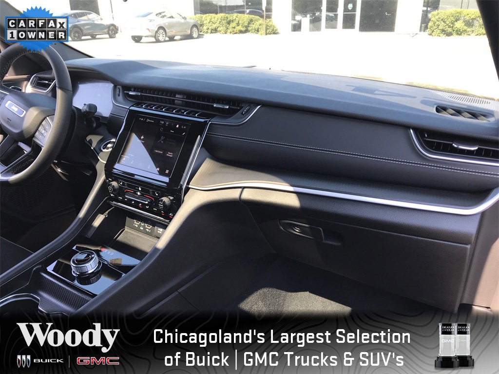 2024 Jeep Grand Cherokee Laredo photo 34