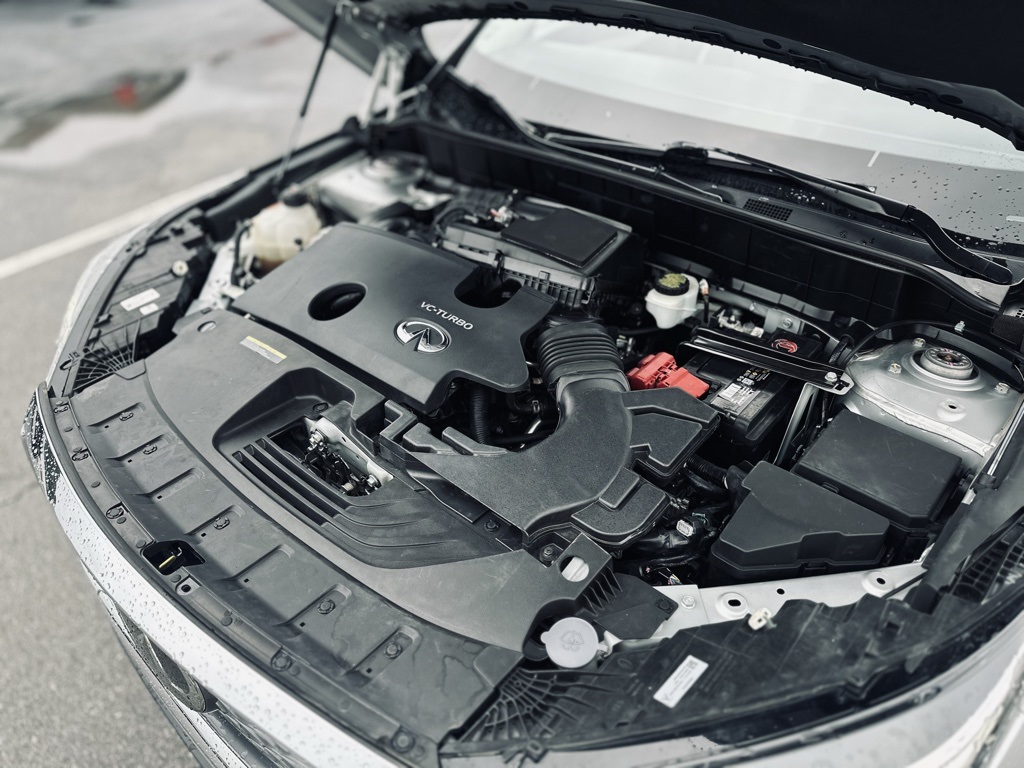 2021 Infiniti QX50 Essential photo 20