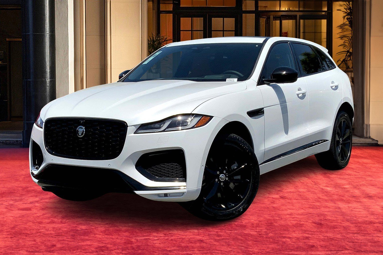 2026 Jaguar F-Pace R-Dynamic S's photo