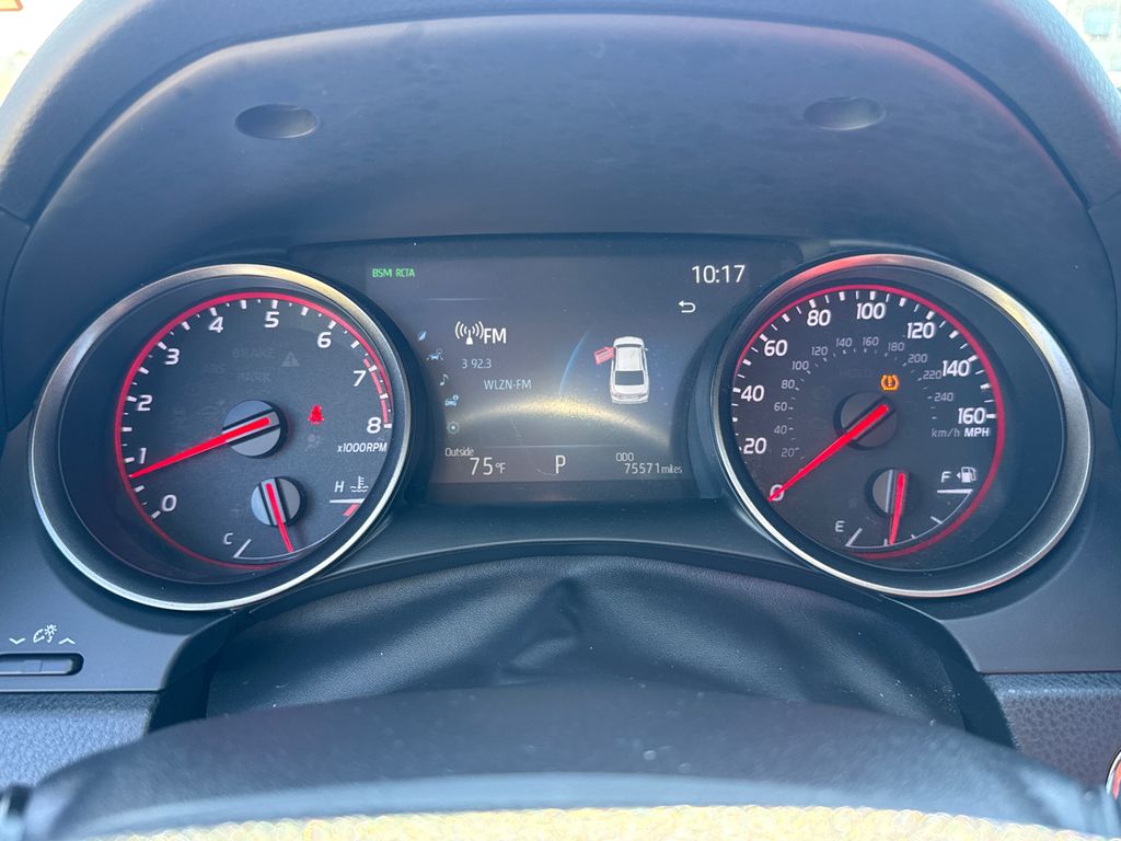 2021 Toyota Camry XSE photo 25