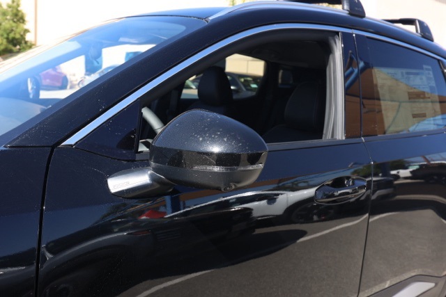 2026 Nissan Kicks SR photo 10