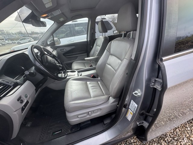 2021 Honda Pilot EX-L photo 4