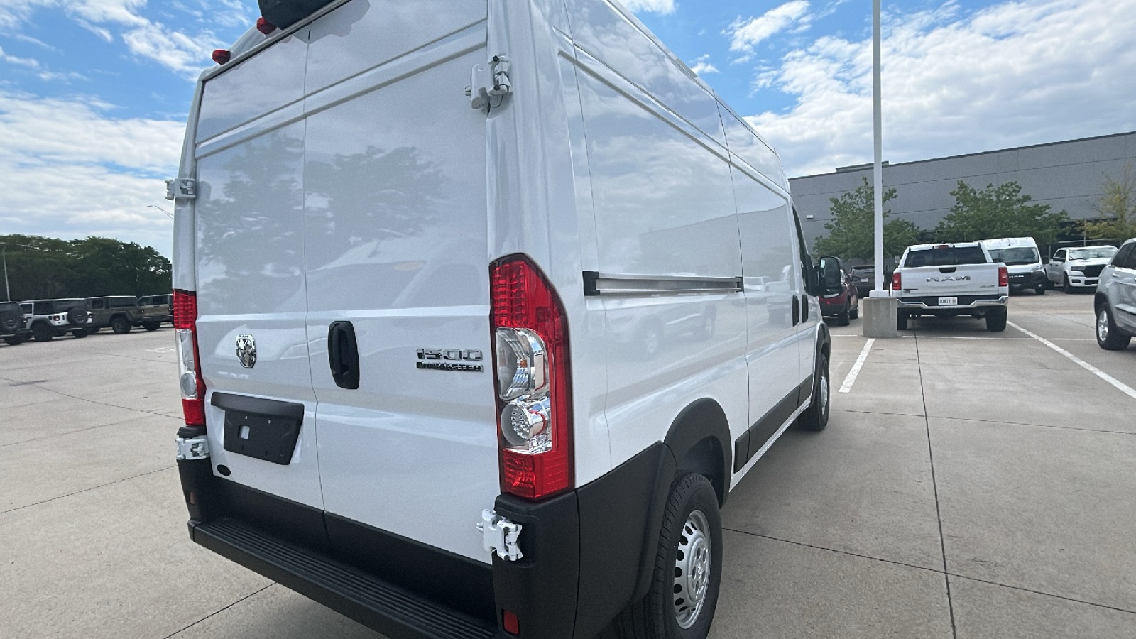 2025 Ram ProMaster 1500 Base photo 3