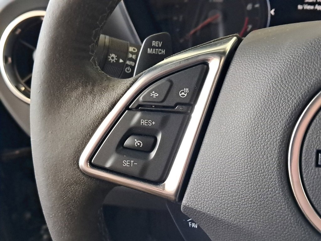 2022 Chevrolet Camaro 2SS photo 19
