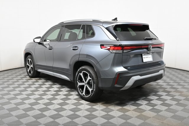 2025 Volkswagen Tiguan SE photo 4
