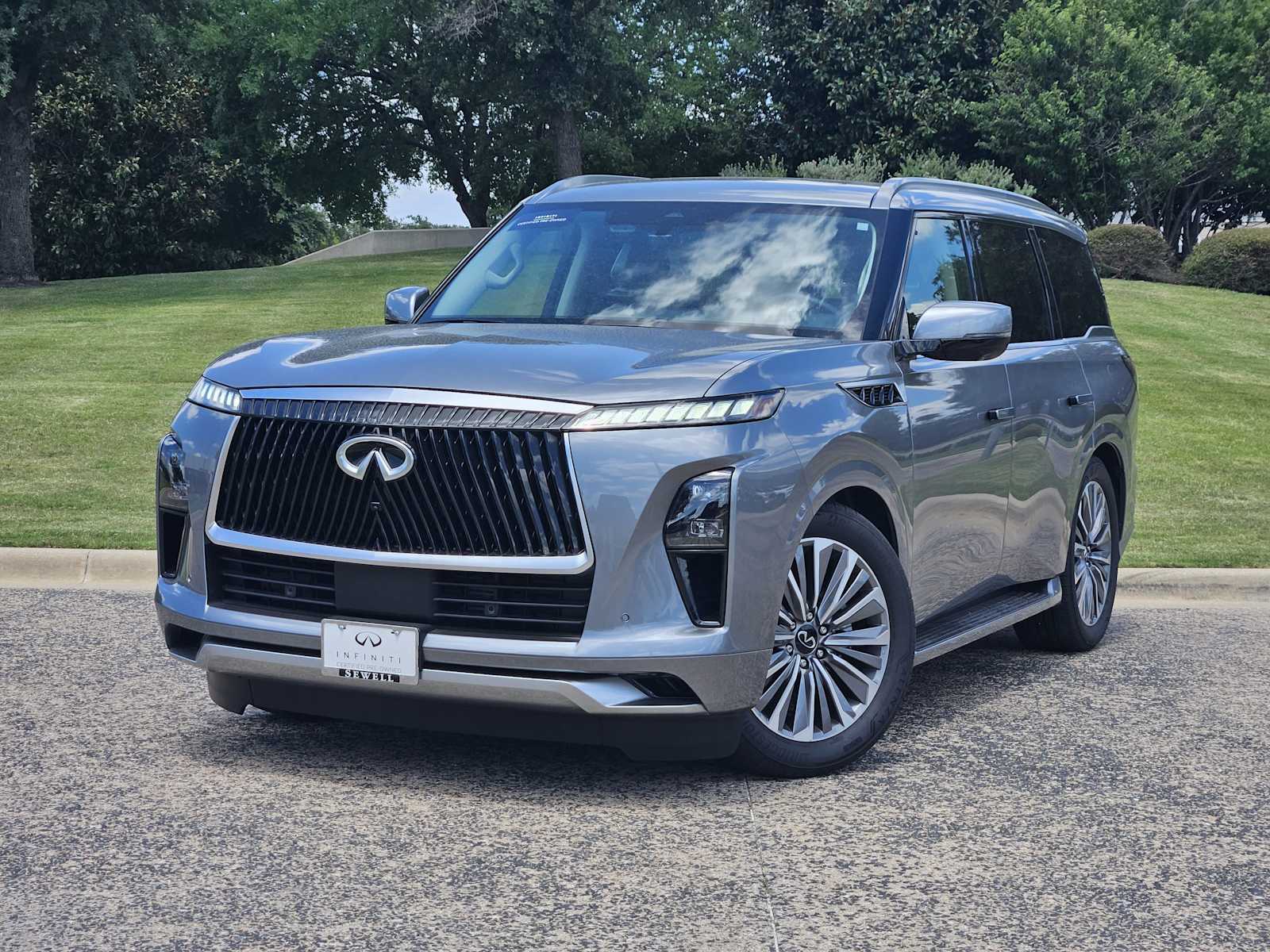2025 INFINITI QX80 SENSORY