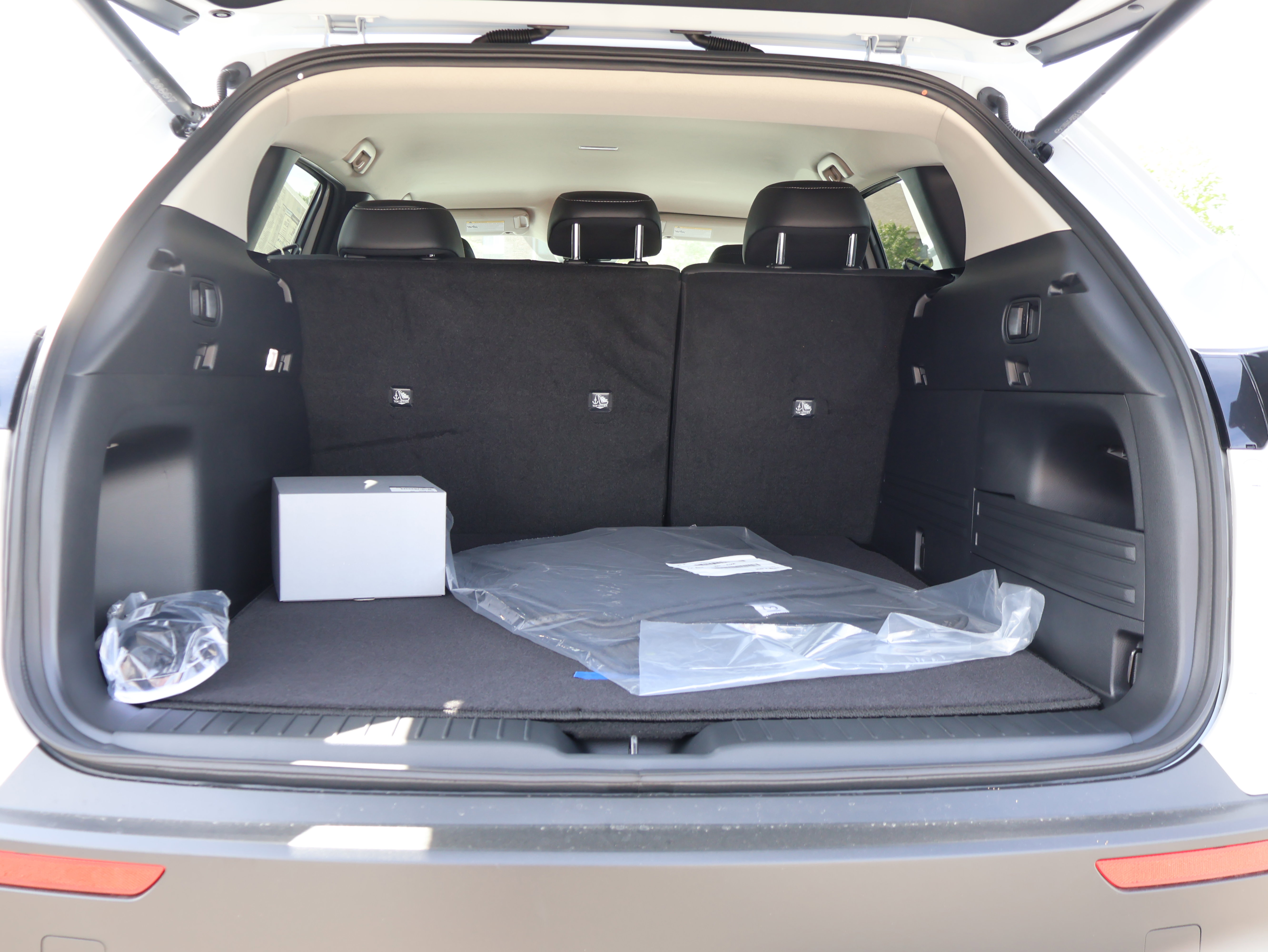 2025 Mazda CX-50 Preferred photo 11
