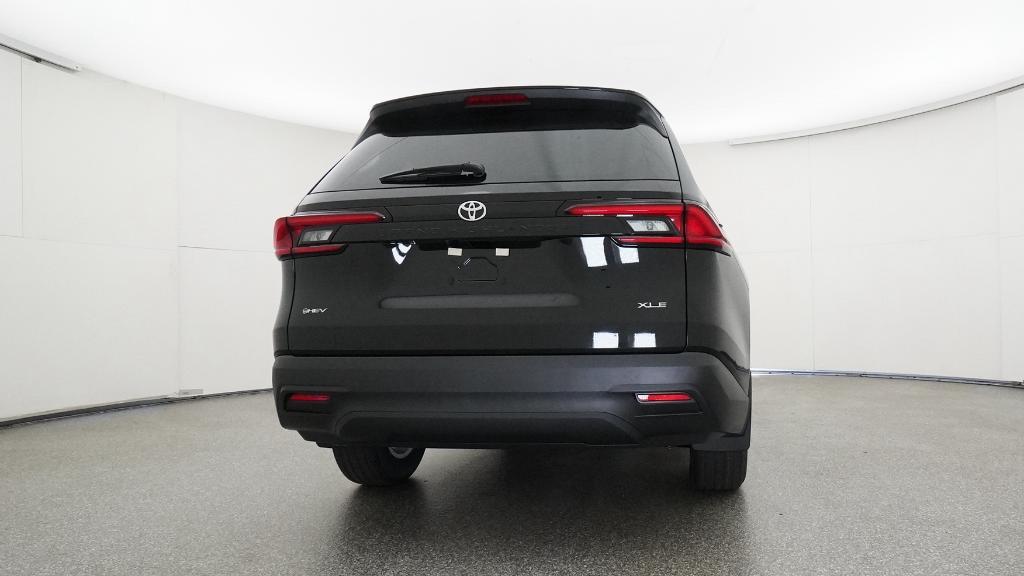 2025 Toyota Grand Highlander Limited photo 17