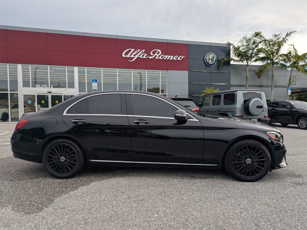 2021 Mercedes Benz C 300 Sedan photo 3