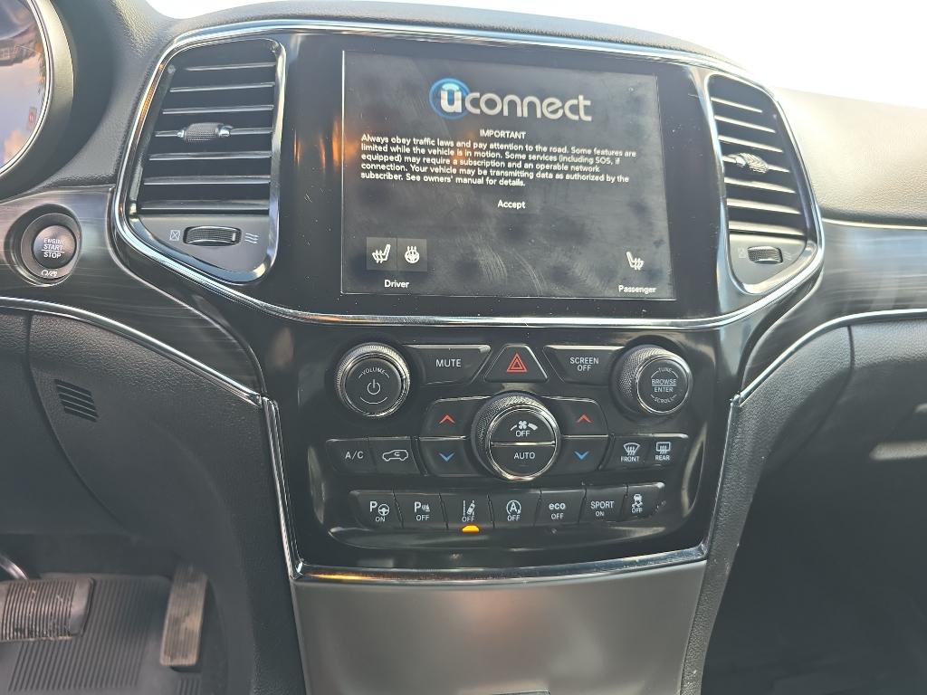 2021 Jeep Grand Cherokee Anniversary Edition photo 20