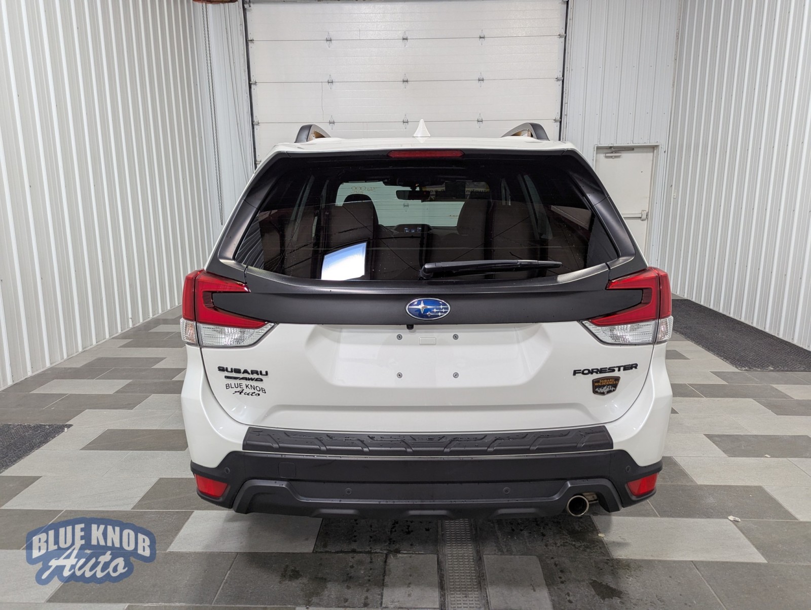 2022 Subaru Forester Wilderness photo 2
