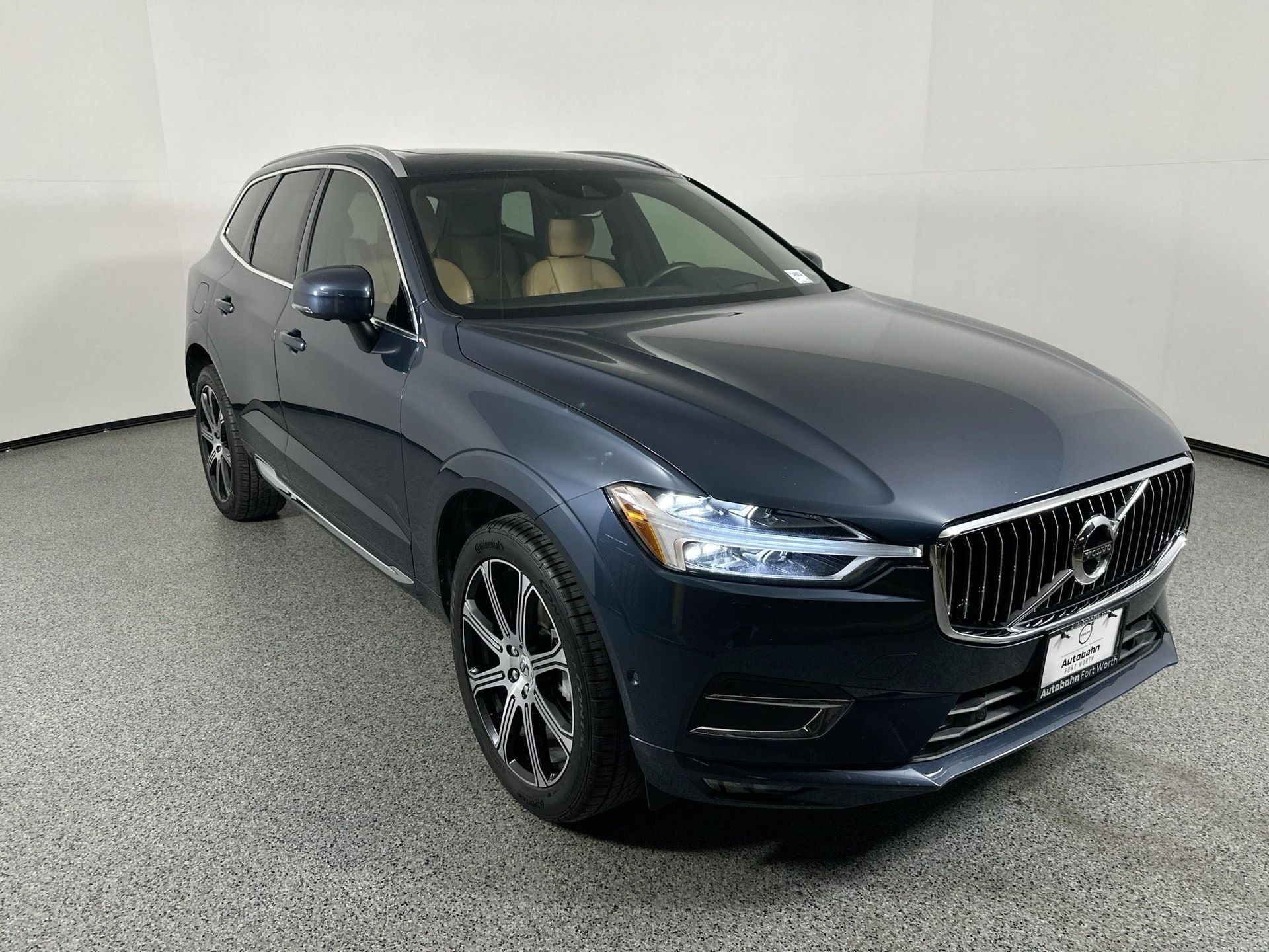 2020 Volvo XC60 T5 Inscription photo 2