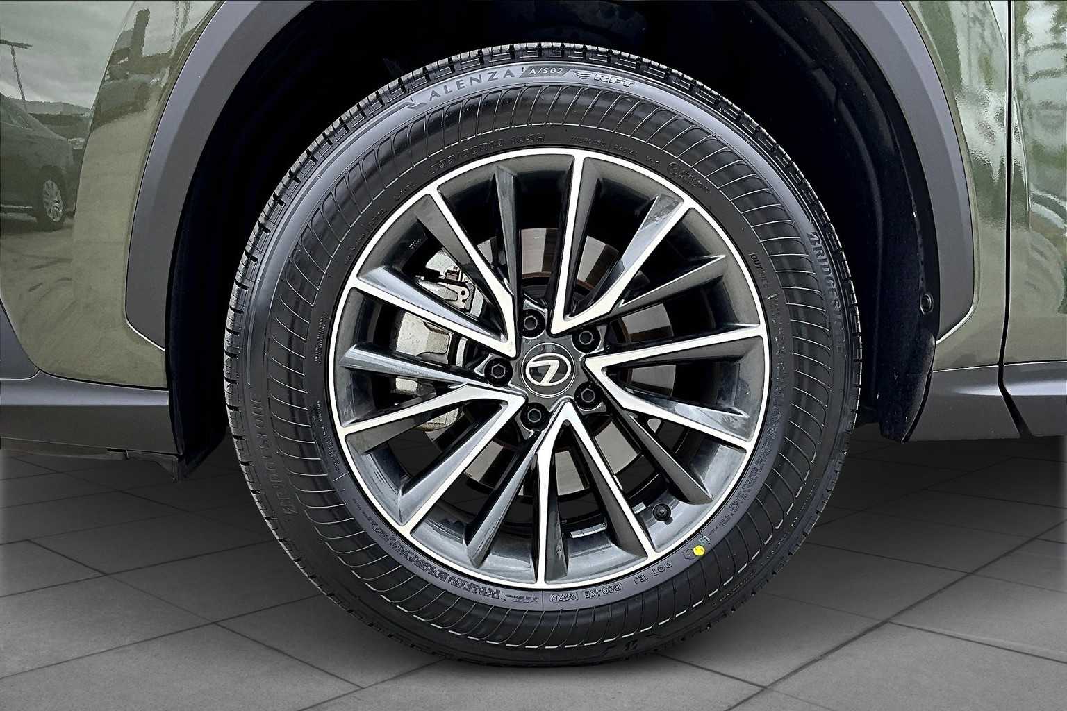 2024 Lexus NX 350 Premium photo 10