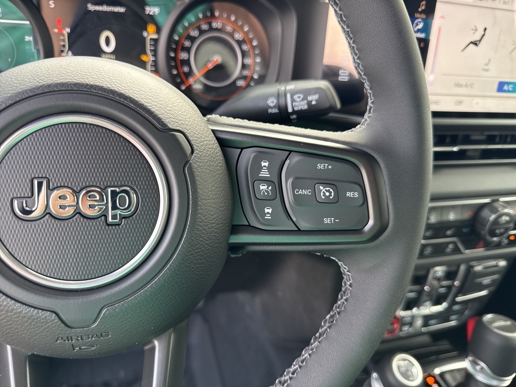 2025 Jeep Gladiator Rubicon photo 50