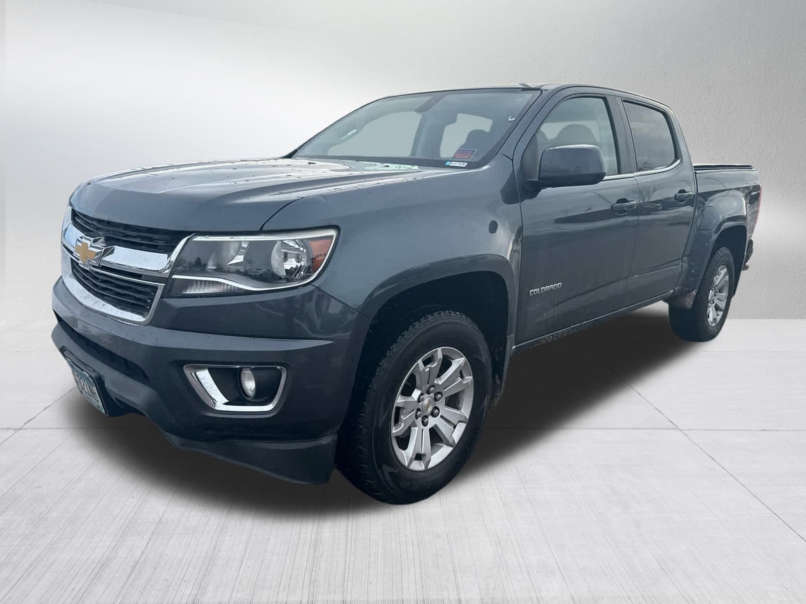 Used 2015 Chevrolet Colorado LT with VIN 1GCGTBE33F1148666 for sale in Brooklyn Center, Minnesota