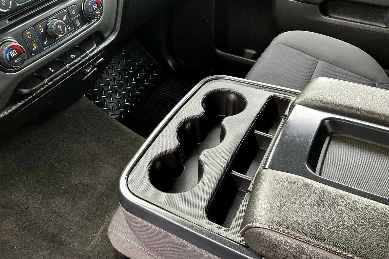 2016 Chevrolet Silverado 1500 LT photo 19