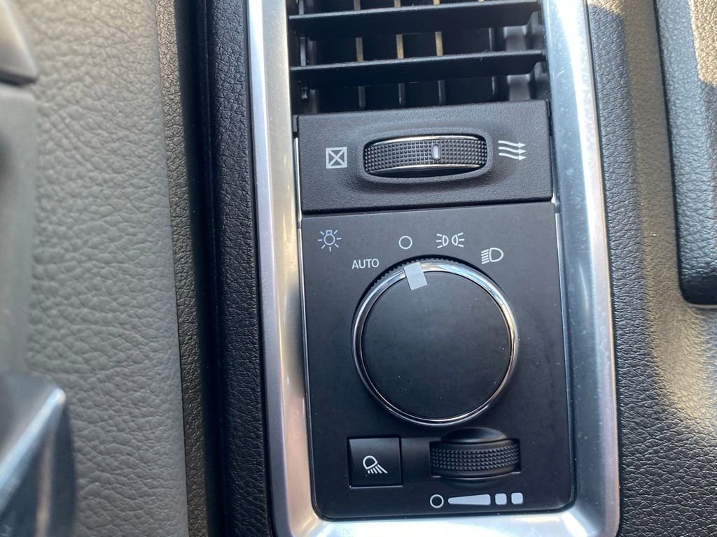 2023 Ram 1500 Classic SLT photo 21