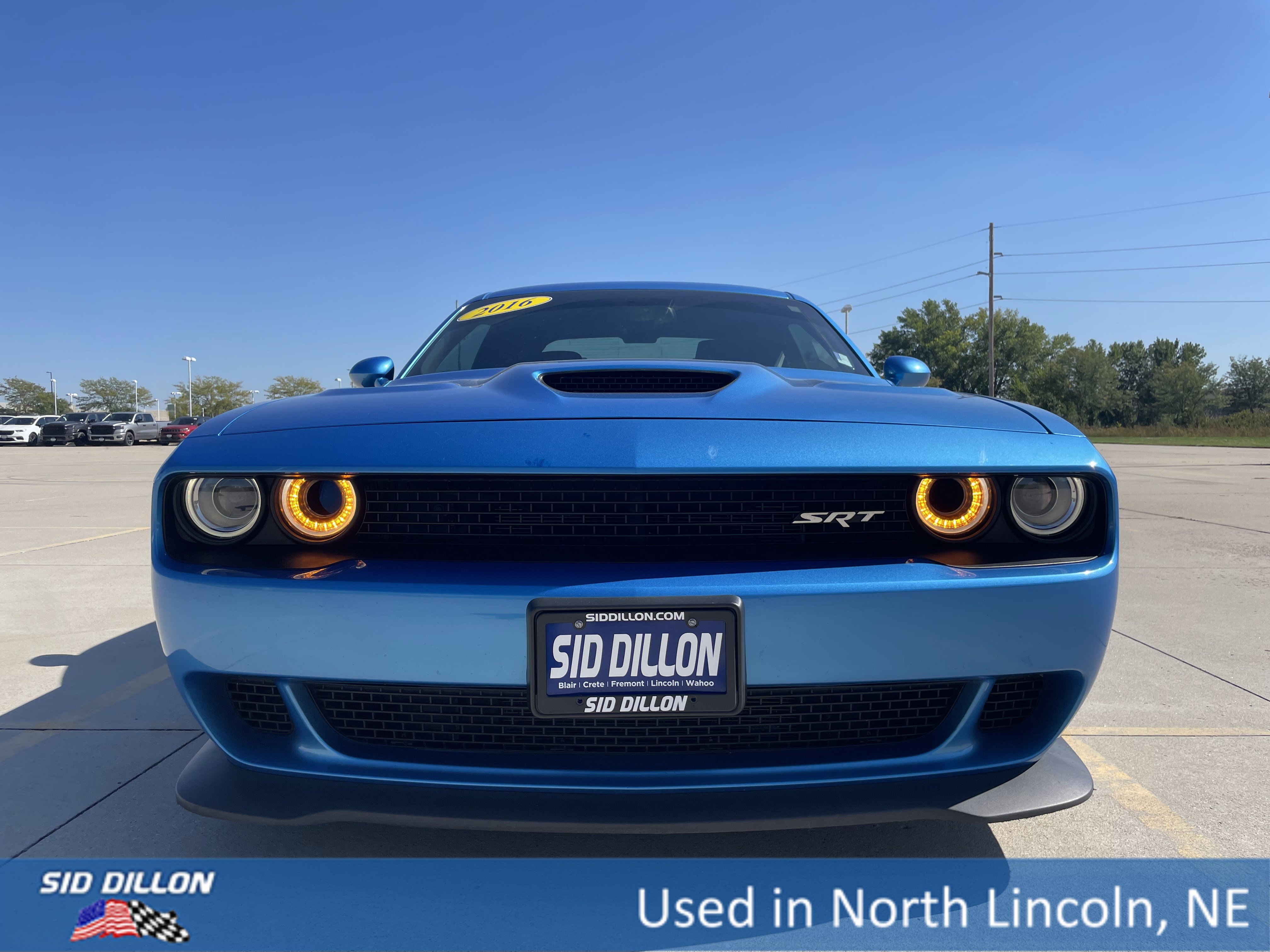 2016 Dodge Challenger SRT8 Hellcat photo 2