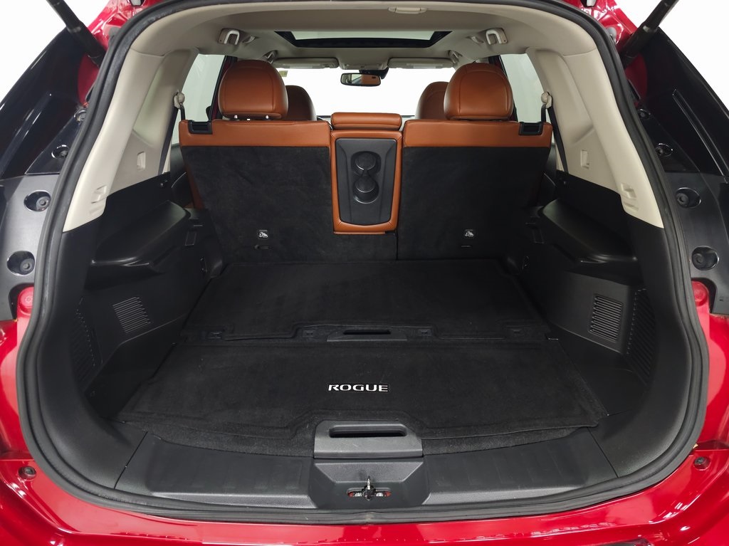 2017 Nissan Rogue SL photo 3