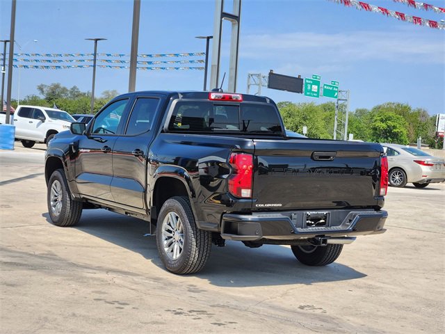 2026 Chevrolet Colorado LT photo 3