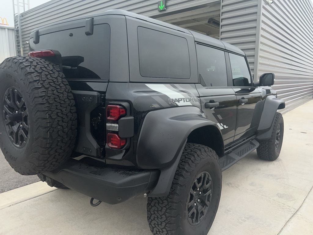 2024 Ford Bronco Raptor photo 7