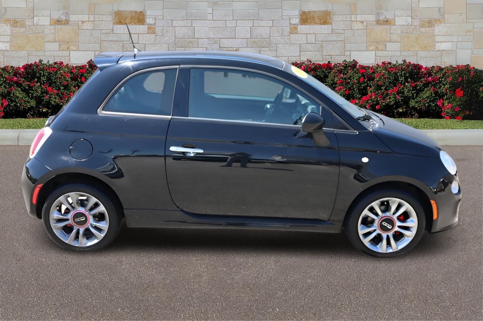 Used 2015 FIAT 500 Sport with VIN 3C3CFFBR9FT689871 for sale in Crossville, TN