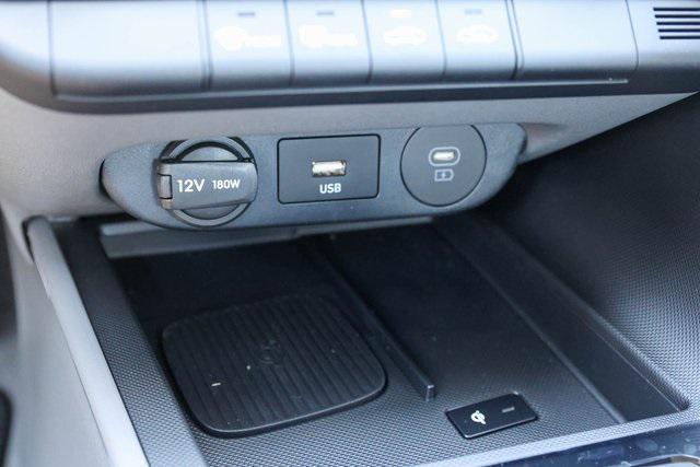New 2025 Gray Hyundai SEL Sport image 15
