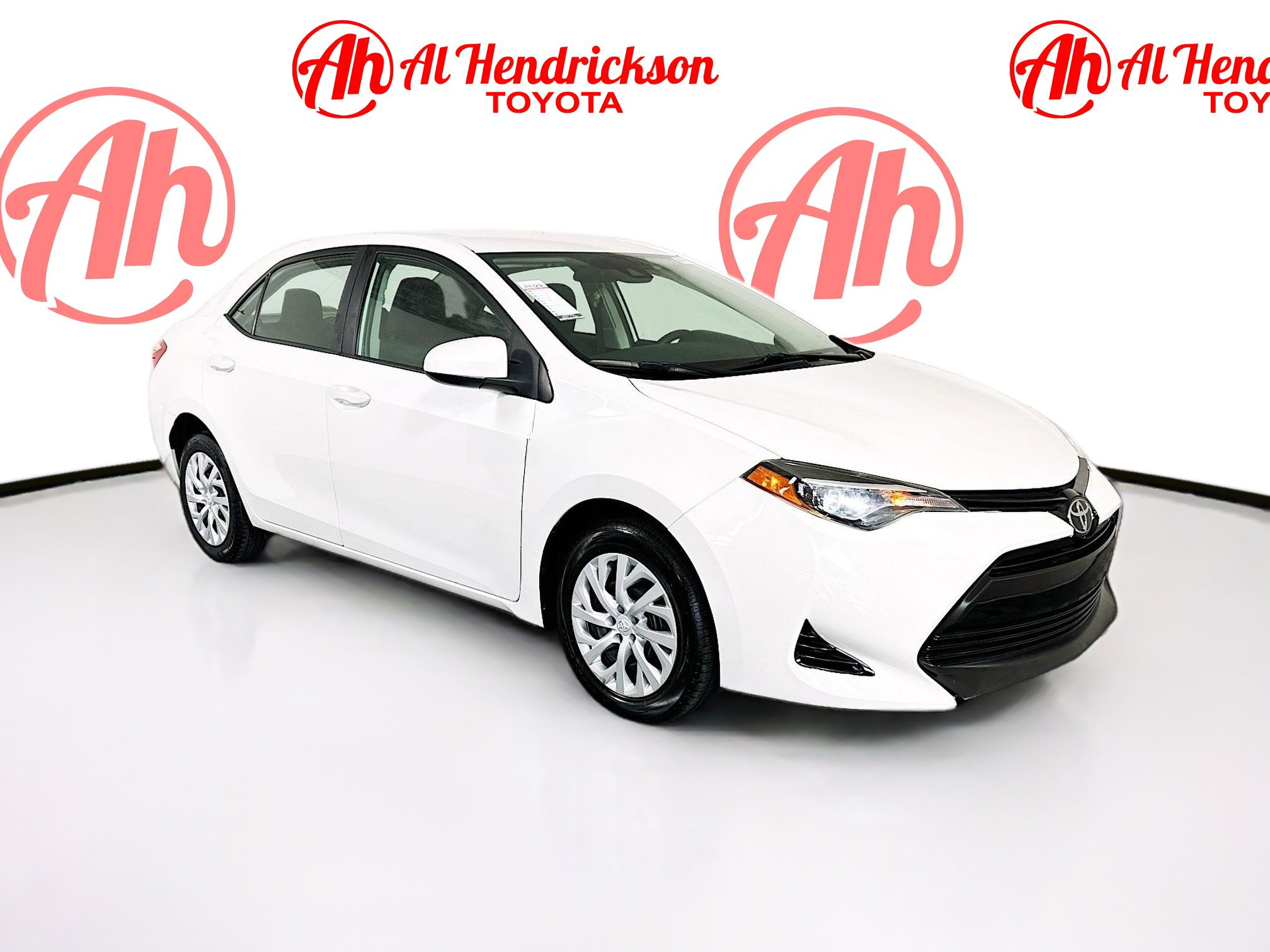 2018 Toyota Corolla LE's photo