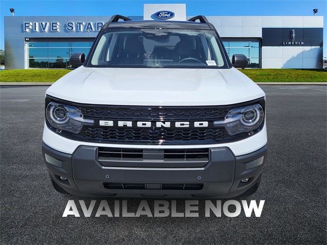 2025 Ford Bronco Sport Outer Banks photo 2
