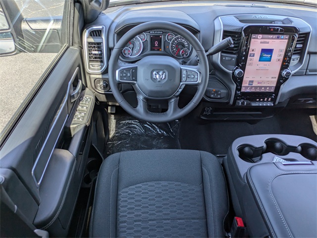 2026 Ram 2500 Big Horn photo 15
