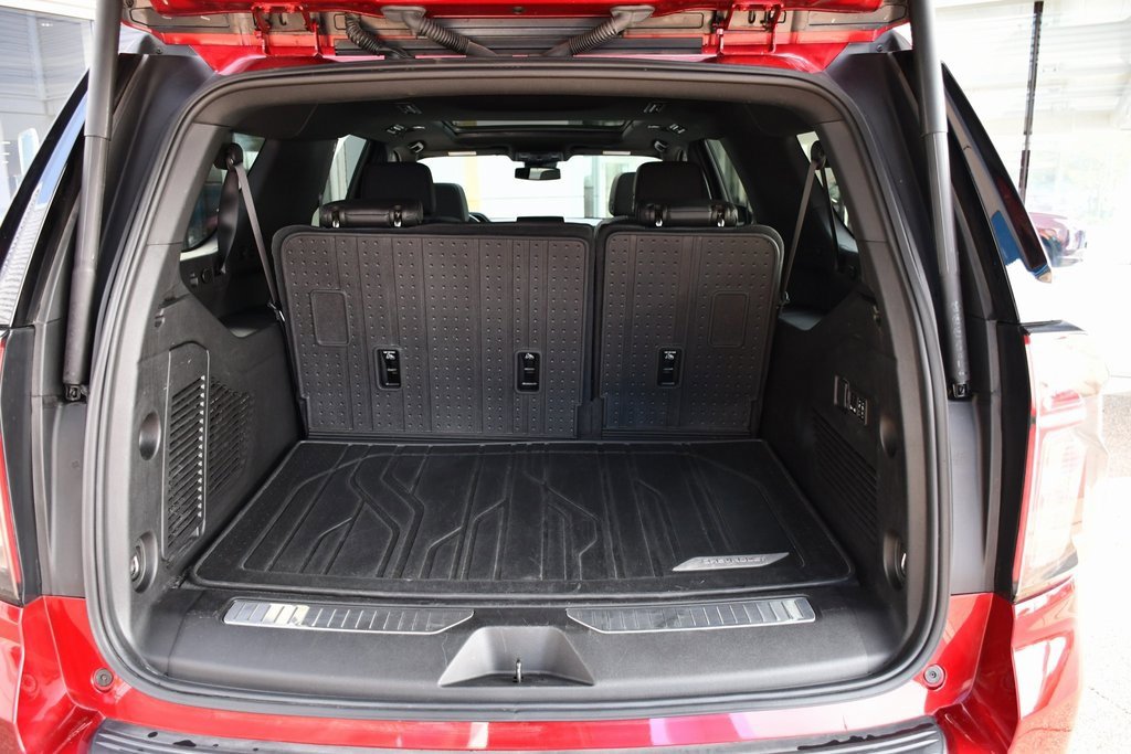 2023 Chevrolet Suburban Z71 photo 27
