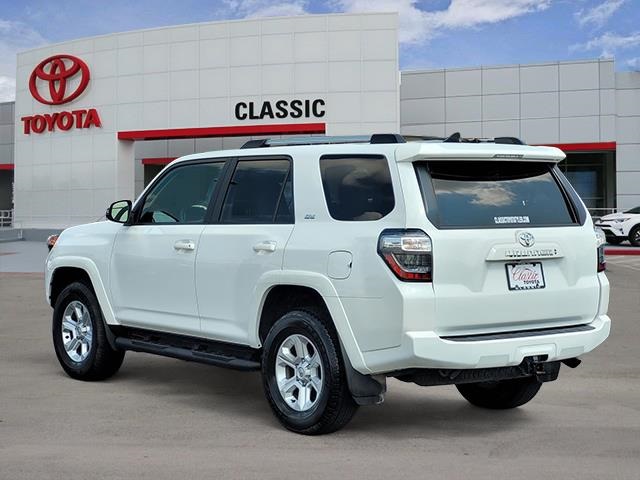2024 Toyota 4Runner SR5 Premium photo 4