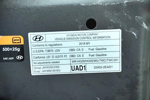 Used 2018 Gray Hyundai SE image 27