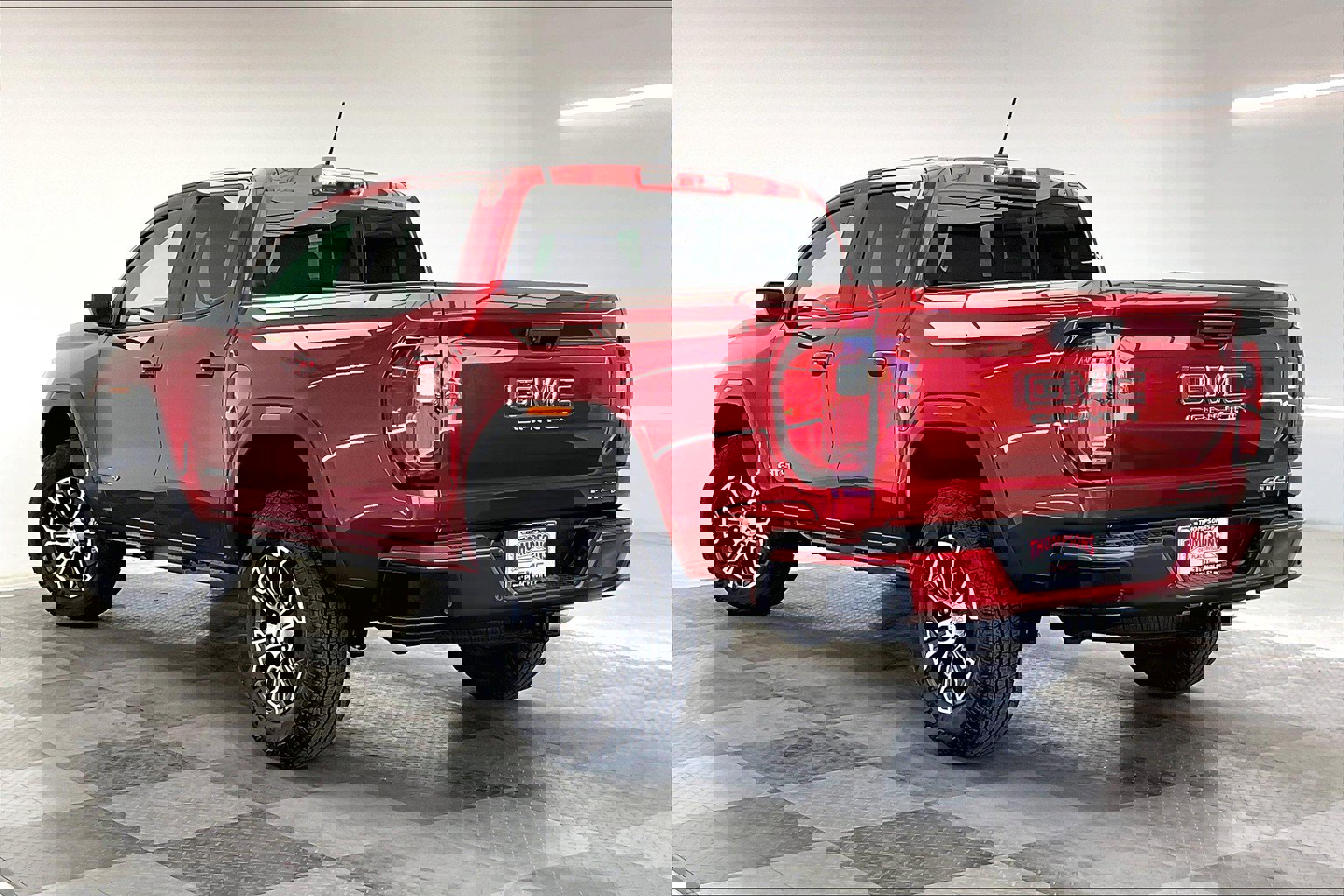 2025 Gmc Canyon AT4 photo 2