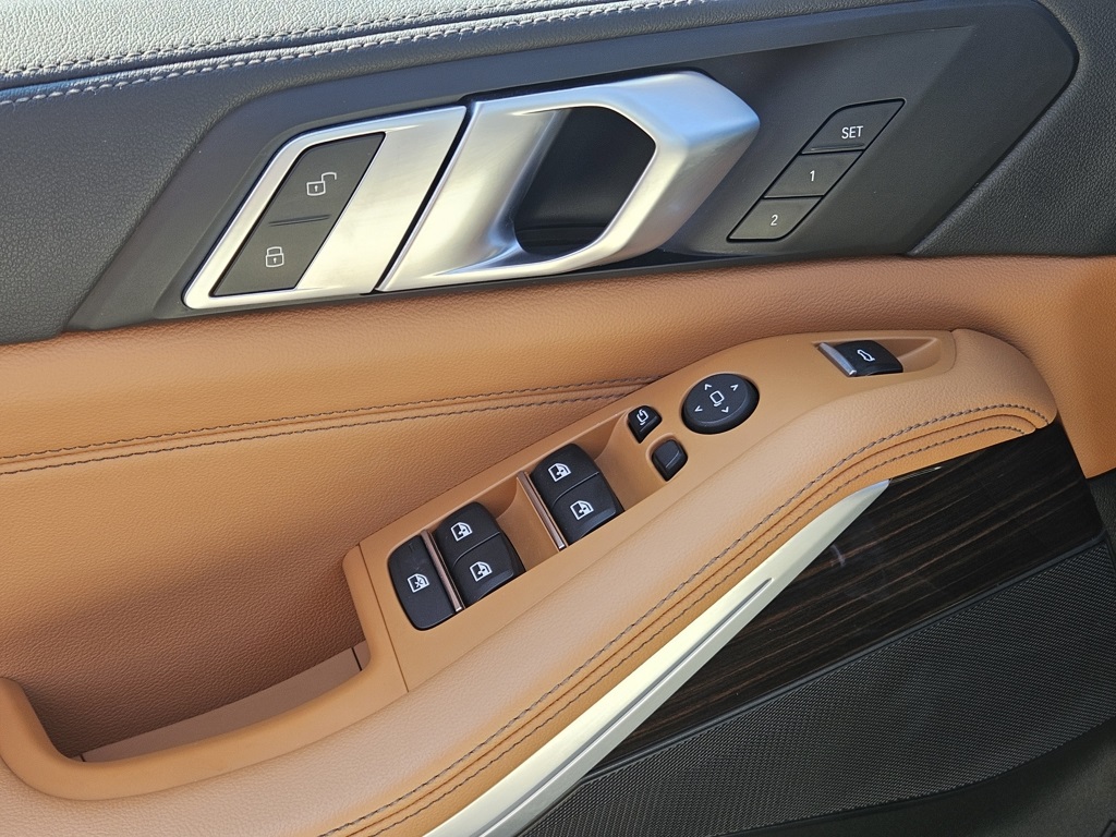 2021 Bmw X5 xDrive45e photo 32