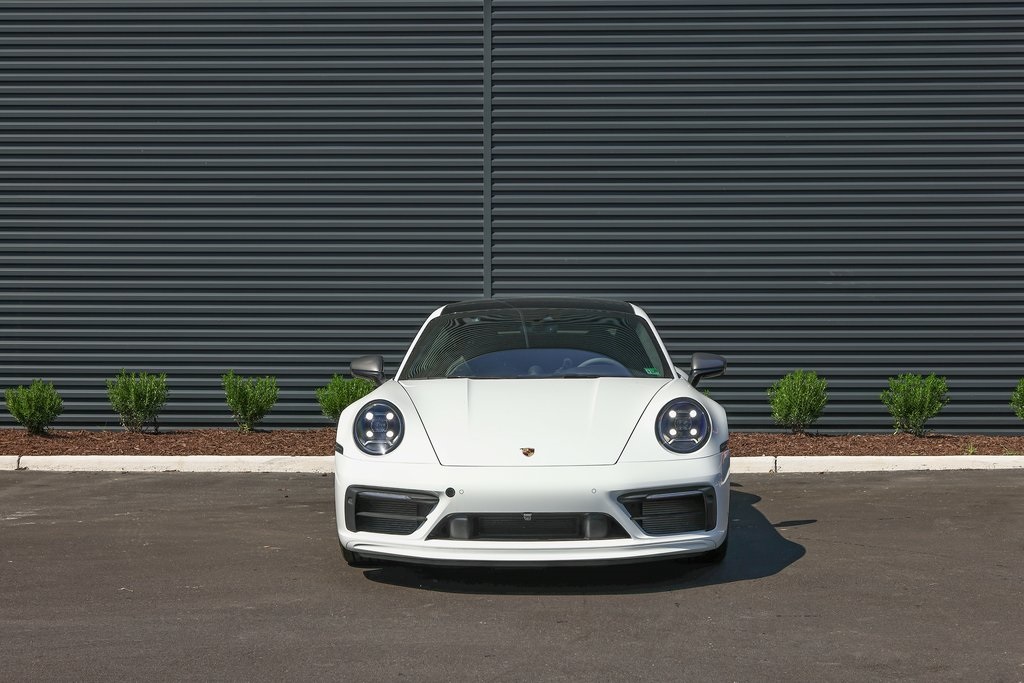2024 Porsche 911 T photo 10