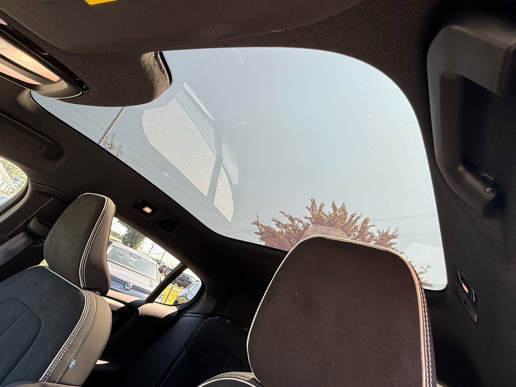 2024 Volvo C40 Recharge Plus photo 6