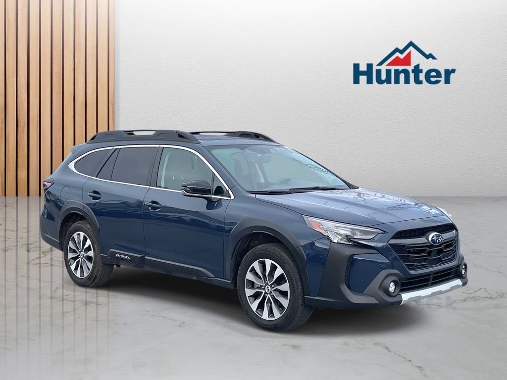 2023 Subaru Outback Limited's photo