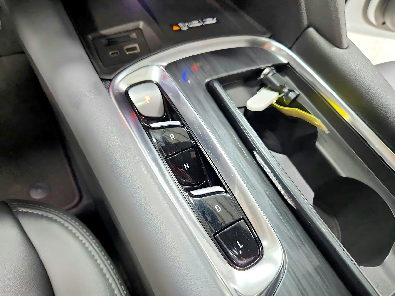 2024 Buick Enclave Premium photo 24