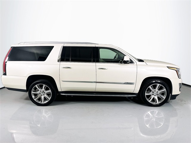2015 Cadillac Escalade ESV Luxury photo 8