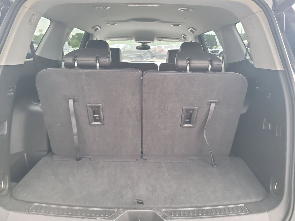 2023 Gmc Acadia SLT photo 25