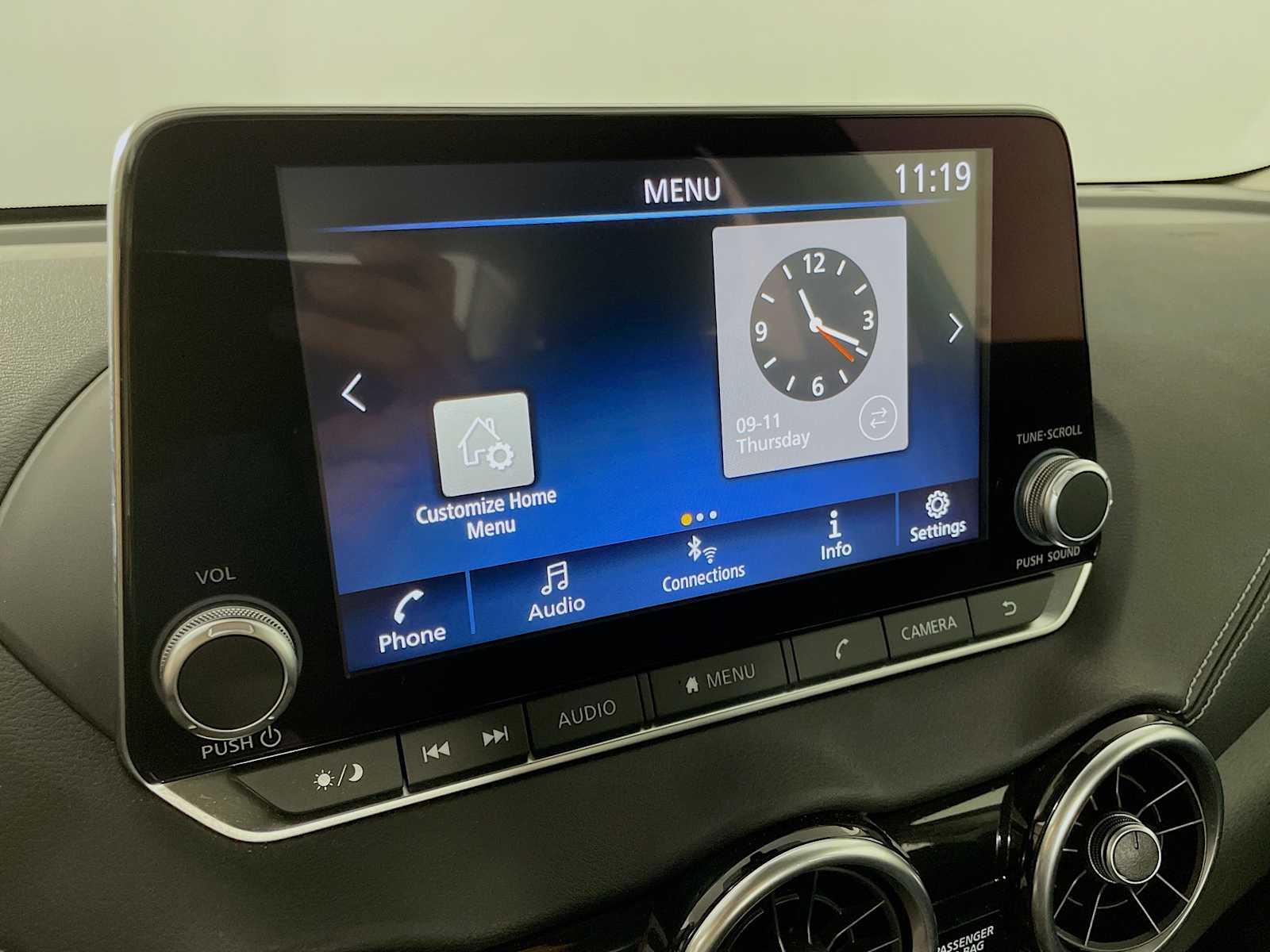 2021 Nissan Sentra SV photo 10